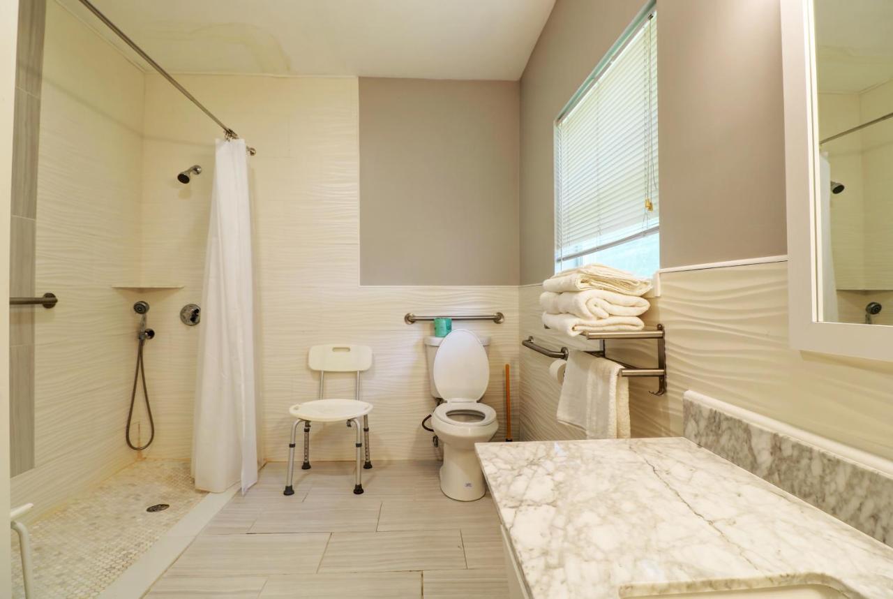 Hamilton Village Inn North Kingstown Bagian luar foto