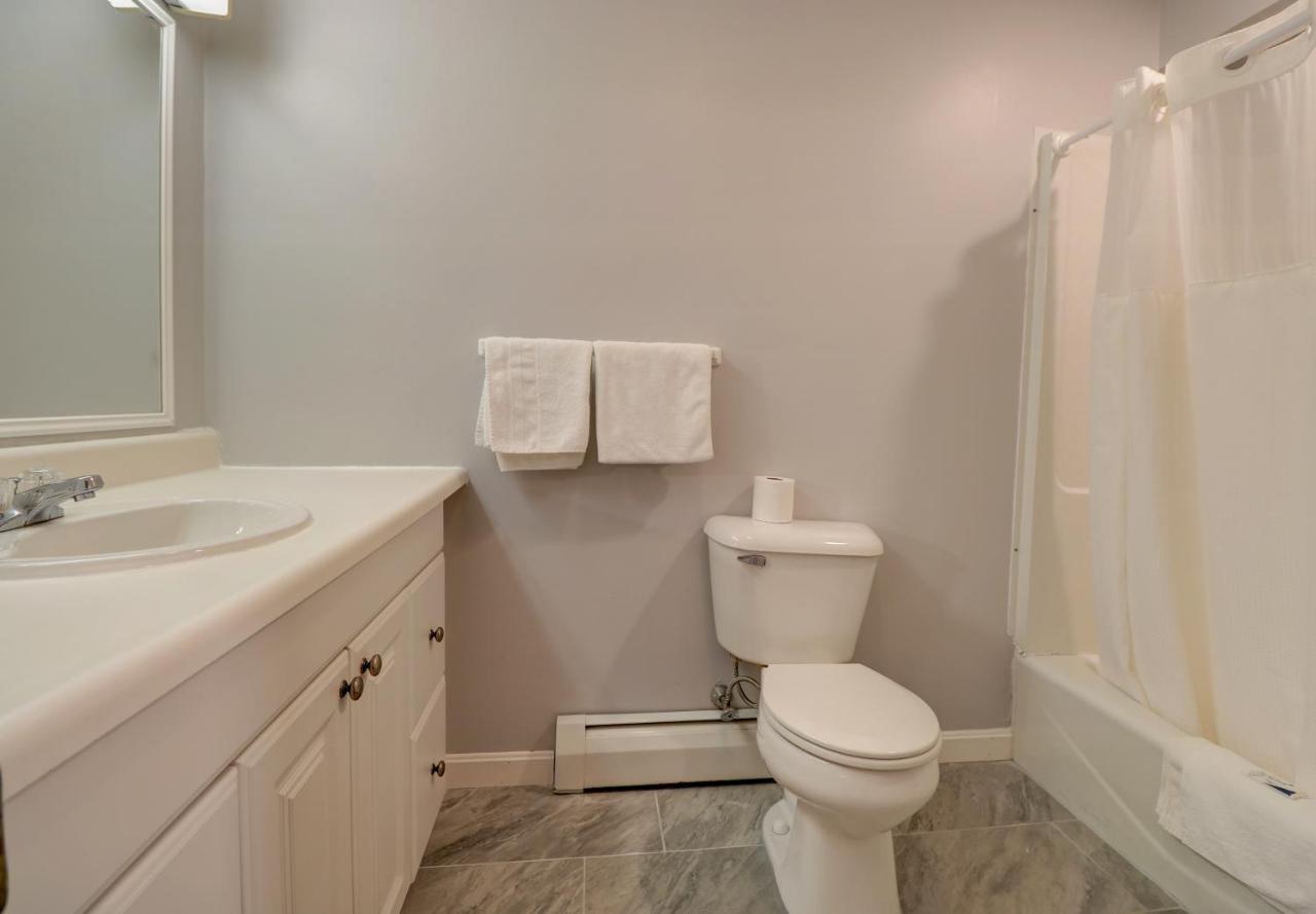 Hamilton Village Inn North Kingstown Bagian luar foto