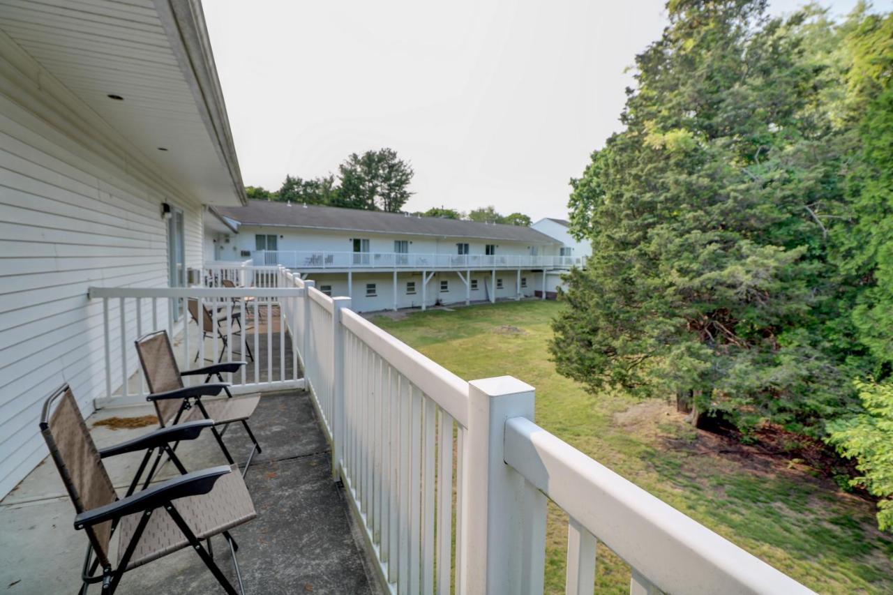 Hamilton Village Inn North Kingstown Bagian luar foto