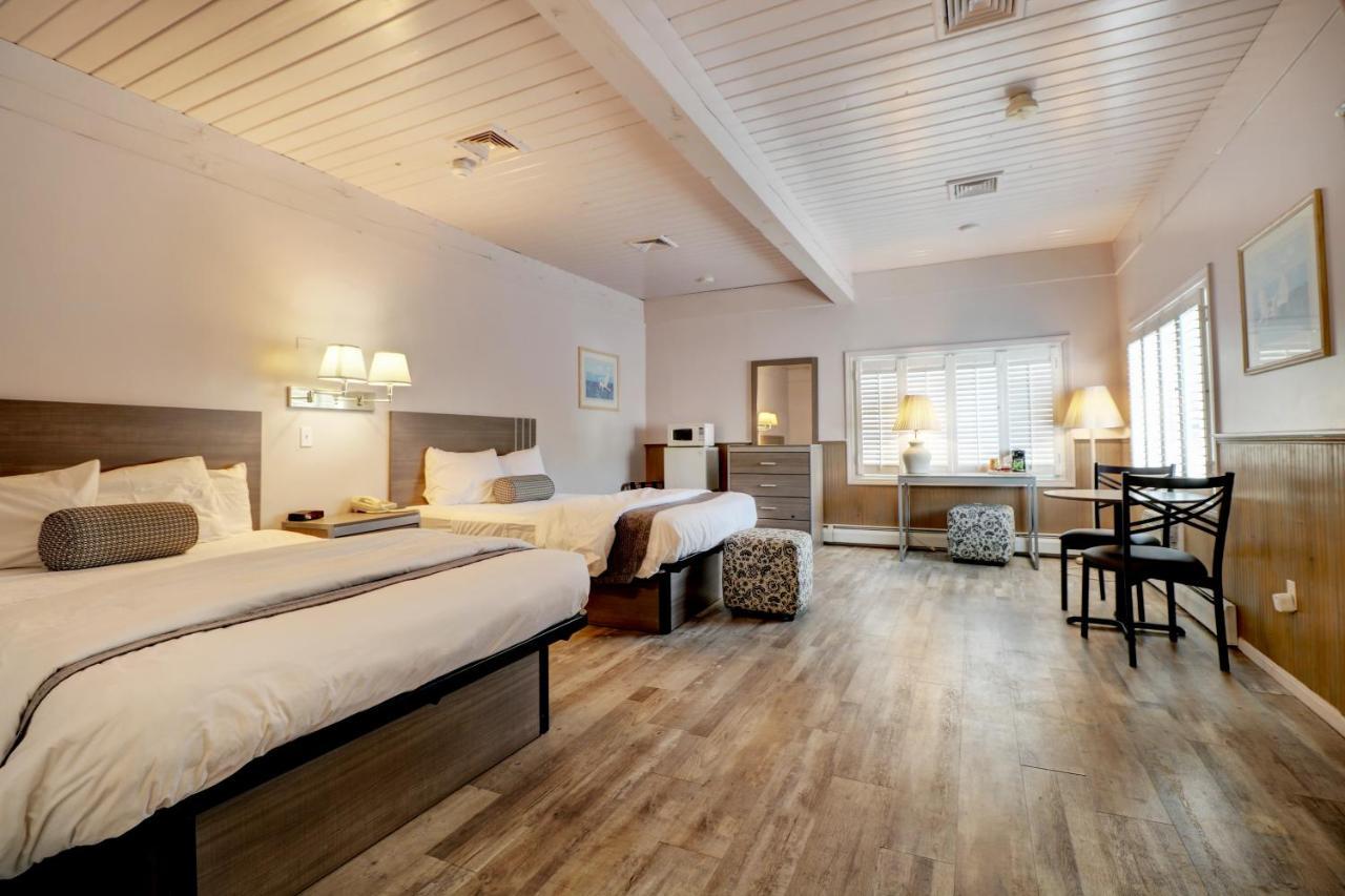 Hamilton Village Inn North Kingstown Bagian luar foto